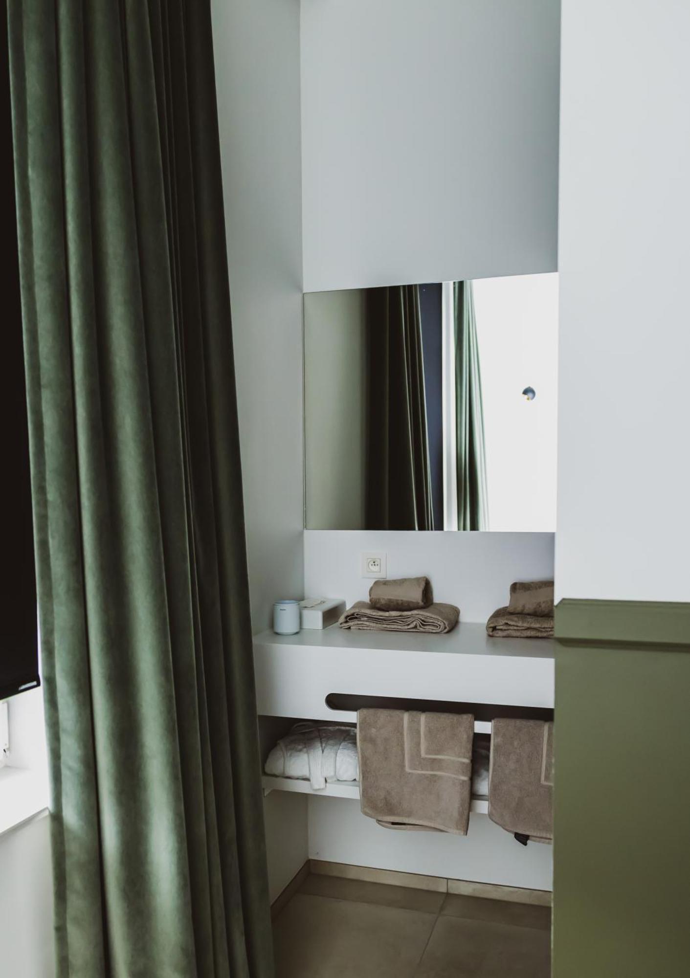Visite Bed & Breakfast Evergem ภายนอก รูปภาพ